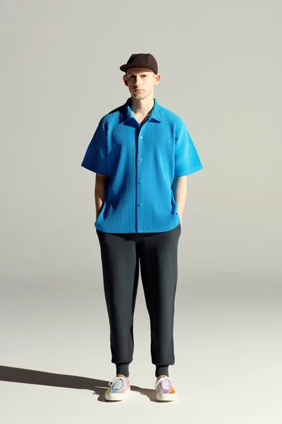 Look 13